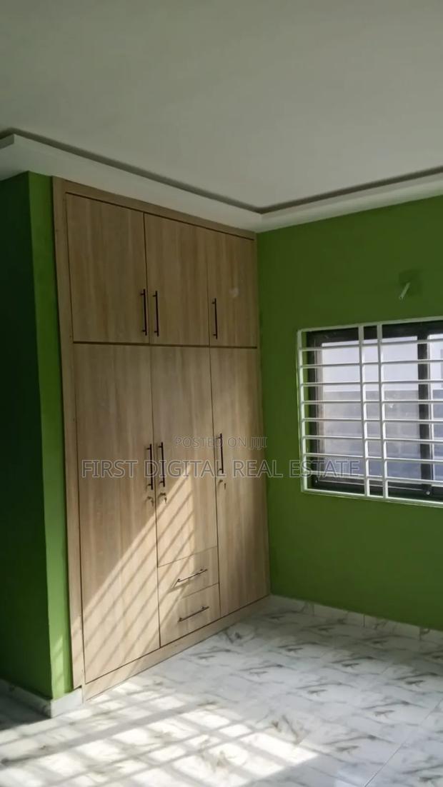 3 Bedroom Executive for Sale in Kasoa Opeikuma · Photo 4