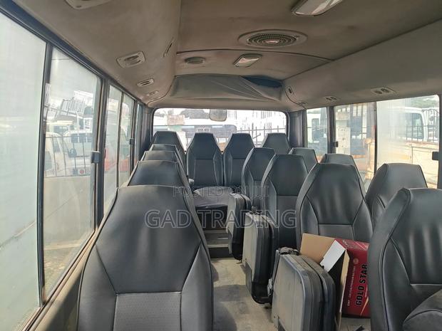 Hyundai County 2018 White photo 4