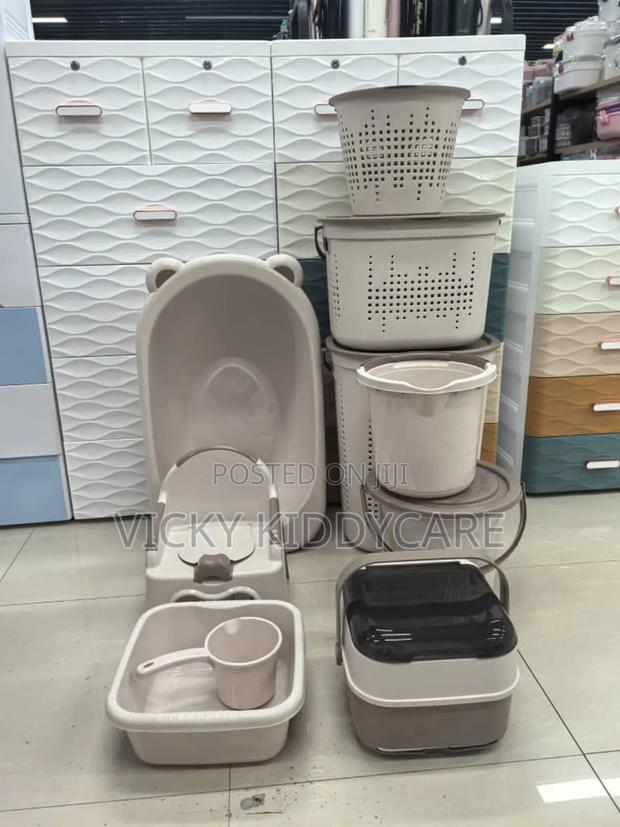 Baby Bath Set With Three Laundry Basket photo 2