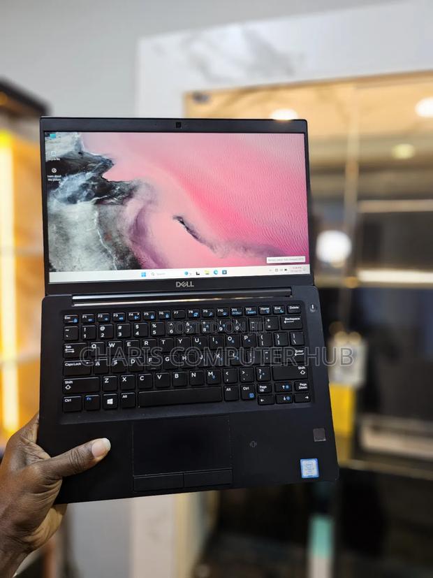 Laptop Dell Latitude 7390 8GB Intel Core I7 SSD 256GB