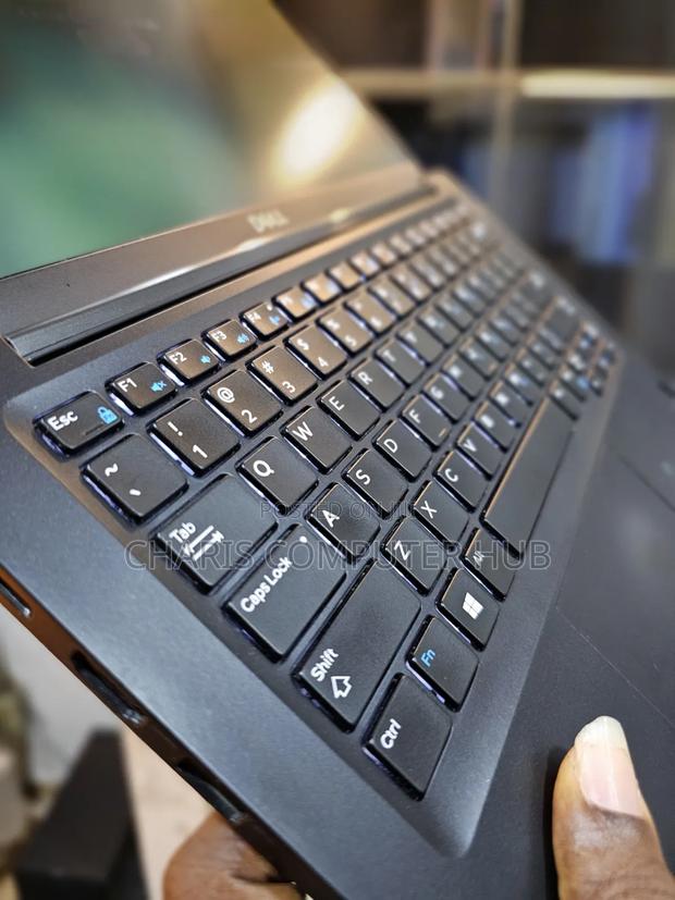 Laptop Dell Latitude 7390 8GB Intel Core I7 SSD 256GB photo 5