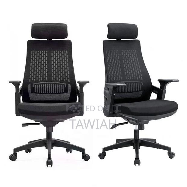 Executive Black Office Chairs · Photo 4
