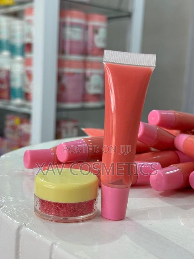 Permanent Pink Lips Set · Photo 2