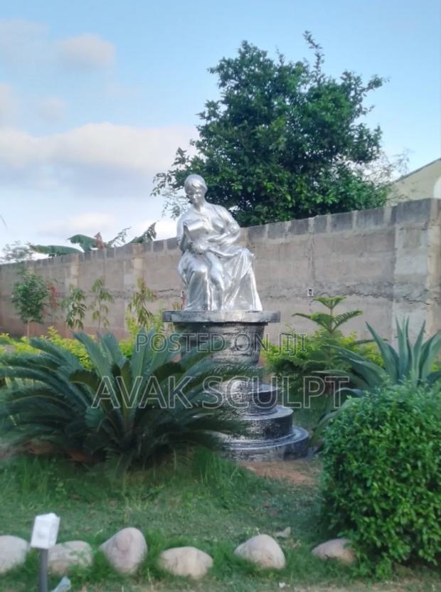Fountain Made With Risen ( Mother ) · Photo 1