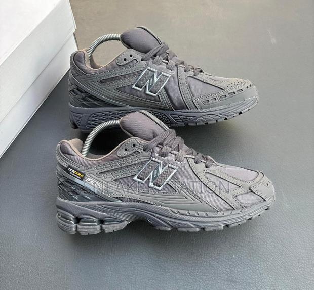 New Balance 1906r Cordura Magnet · Photo 4