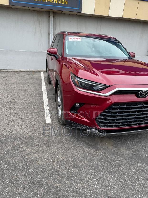 Toyota Grand Highlander Limited AWD 2024 Red