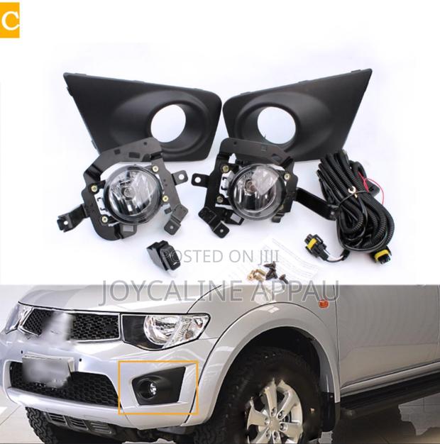Mitsubishi Triton 2010 to 2013 Fog Light Complete