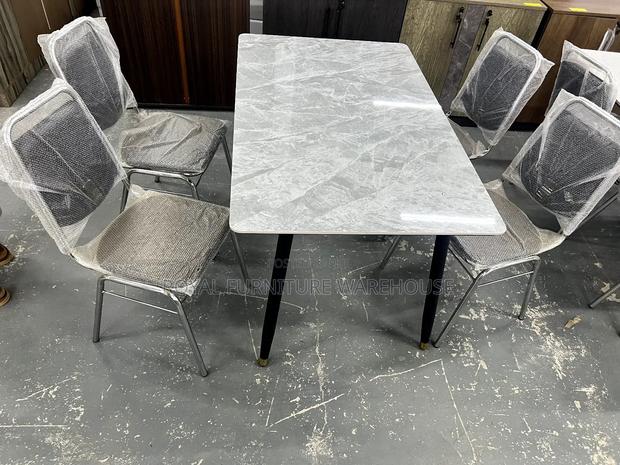 Gray Marble Dining Set · Photo 4