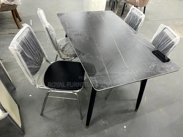 Black Marble Dining Set 4 Seater · Photo 4