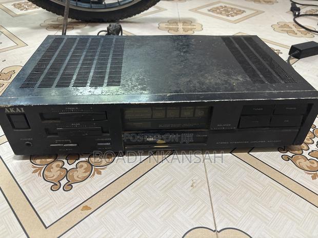 Sound System Amplifier · Photo 3