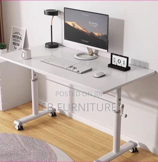 Executive Laptop/ Study Table · Photo 2