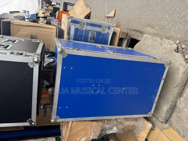 18unite Amplifier Rack Dj · Photo 4