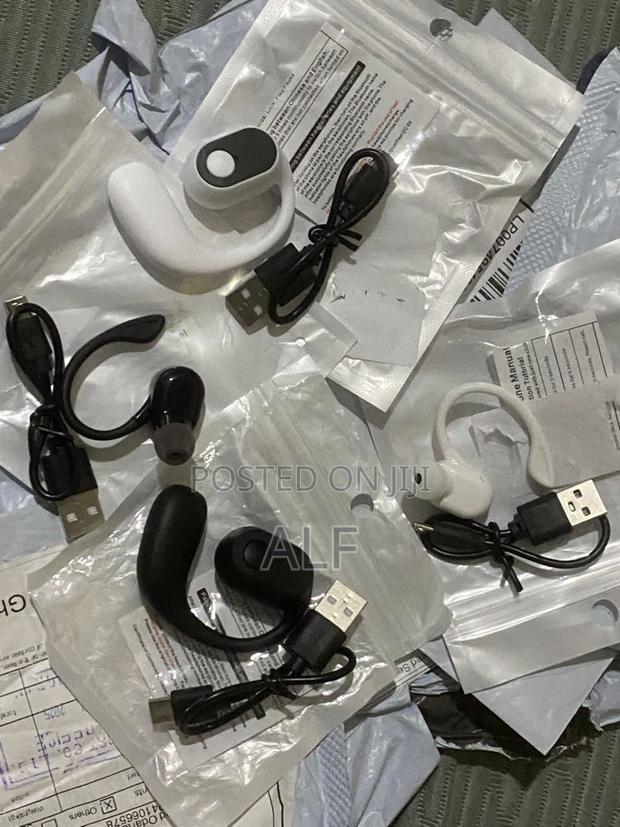 Dt Watch Series 10,42mm for Apple and Androids,Sell Earbud as Well · Photo 4