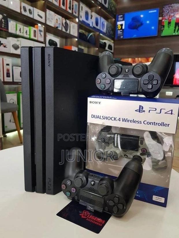 Play Station 4 Pro Jailbreak FC27 and 15 Free Xtra Games · Photo 2