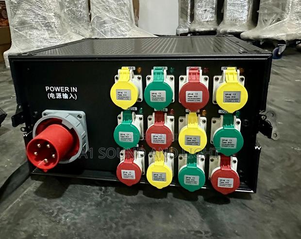 12 Channels Input And Output Power Distribution Kit · Photo 4