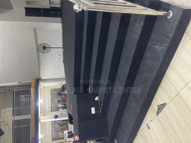 Black Thick Woolen Carpet