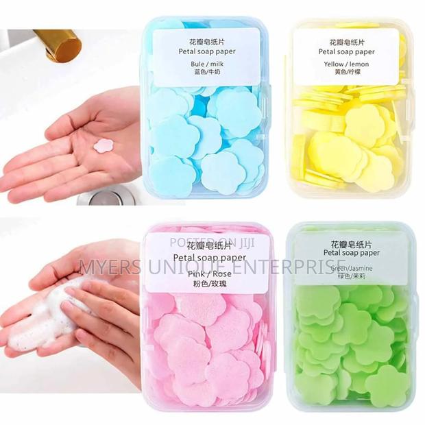 Paper Soap · Photo 4