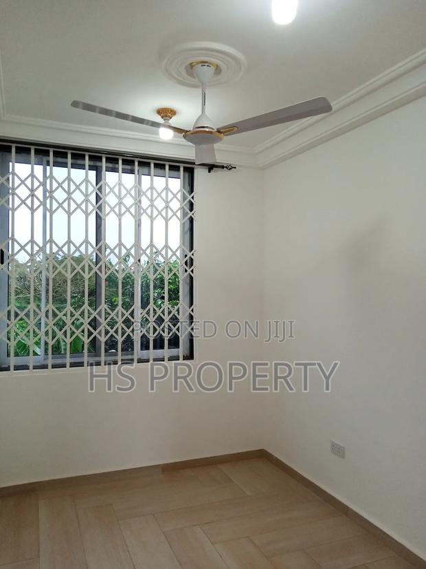 2bdrm Apartment in Adenta for rent photo 8