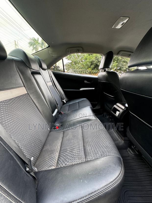 Toyota Camry SE Sport 4dr Sedan w/Prod. End 11/13 (2.5L 4cyl 6A) 2014 photo 6