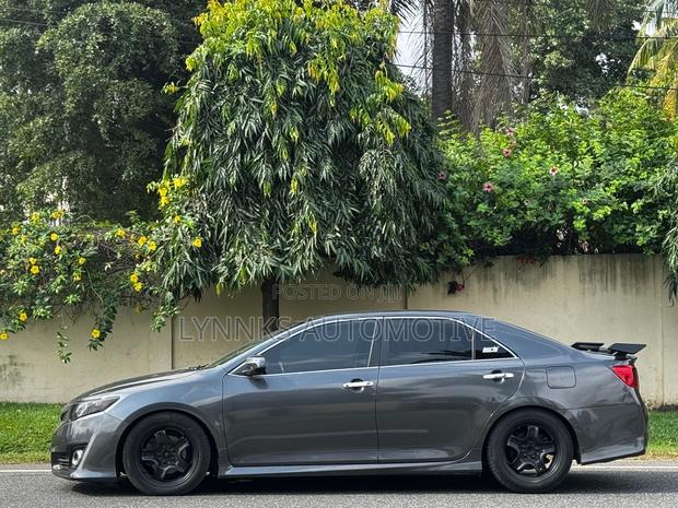 Toyota Camry SE Sport 4dr Sedan w/Prod. End 11/13 (2.5L 4cyl 6A) 2014 photo 9