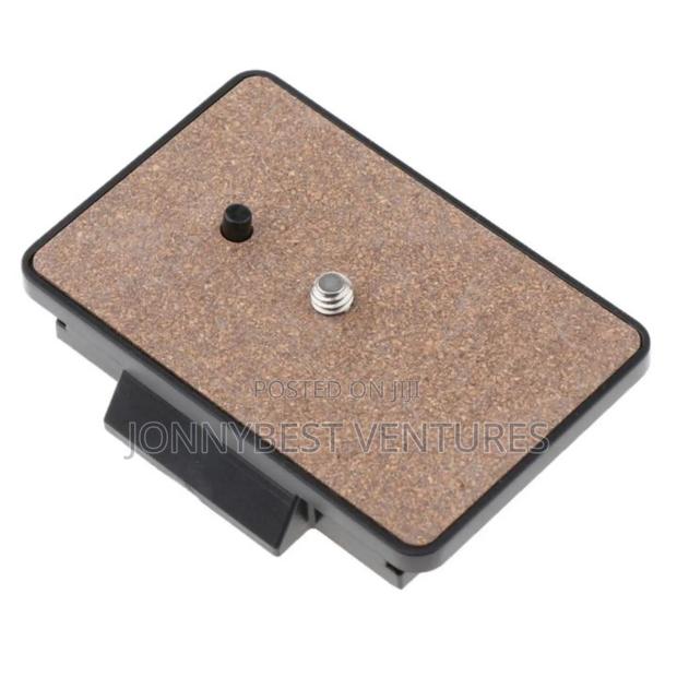 VCT 880 Tripod Base