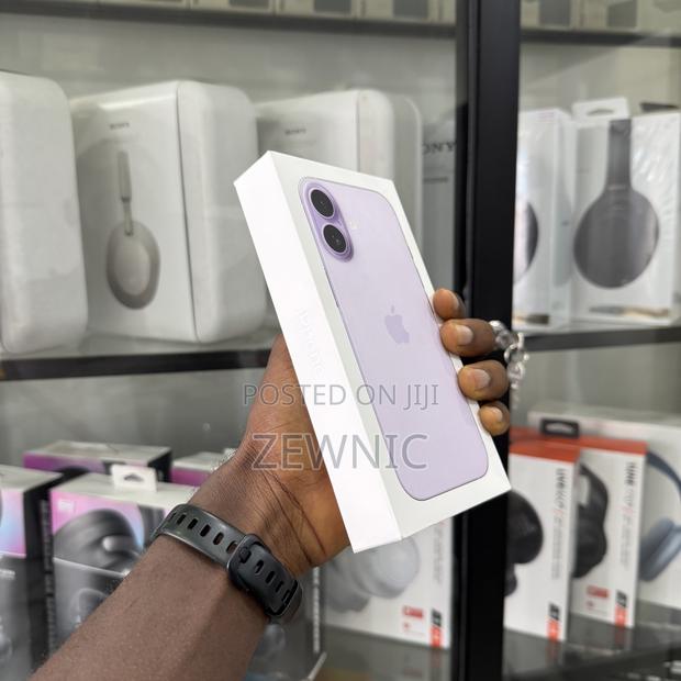 New Apple iPhone 17 256 GB