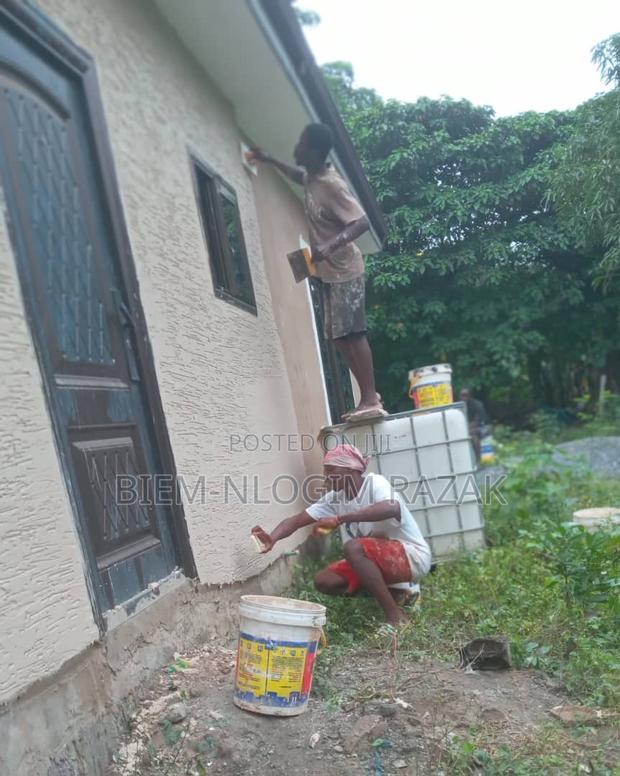 Graphiato Service Available to Prevent Ur Buildings From Salt N Cracks · Photo 4