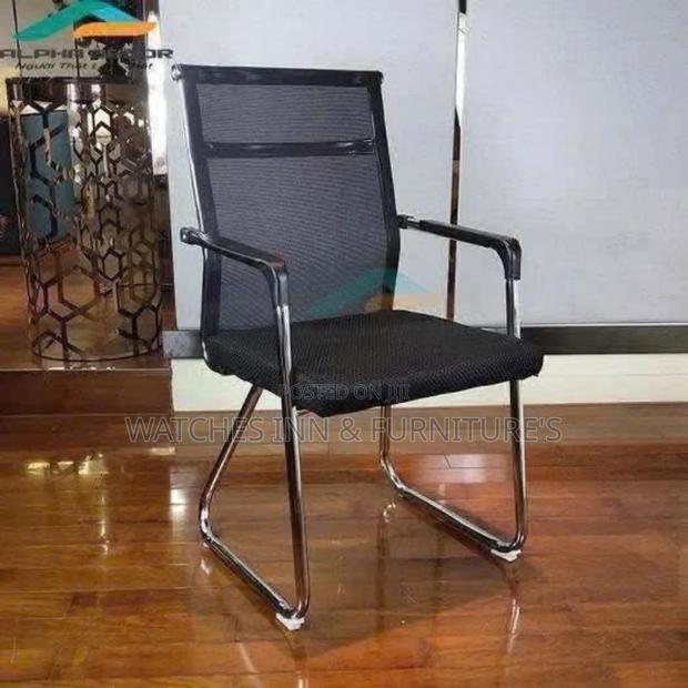 Senior Office/ Pastors/ Visitors Mesh Chair · Photo 2