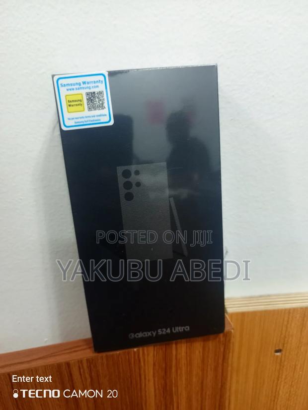 New Samsung Galaxy S24 Ultra 256 GB Black · Photo 1