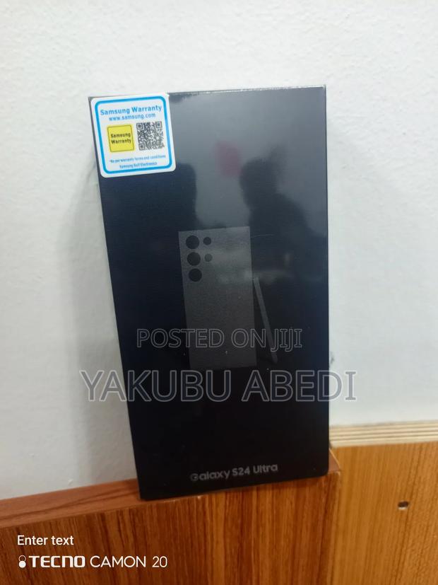 New Samsung Galaxy S24 Ultra 256 GB Black · Photo 2