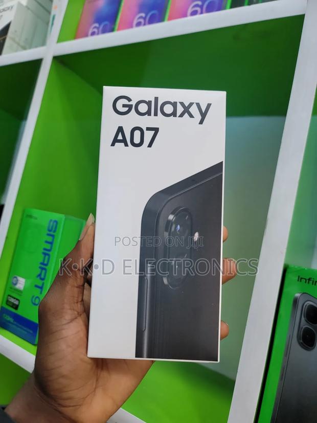 New Samsung Galaxy A07 4G 64 GB Black