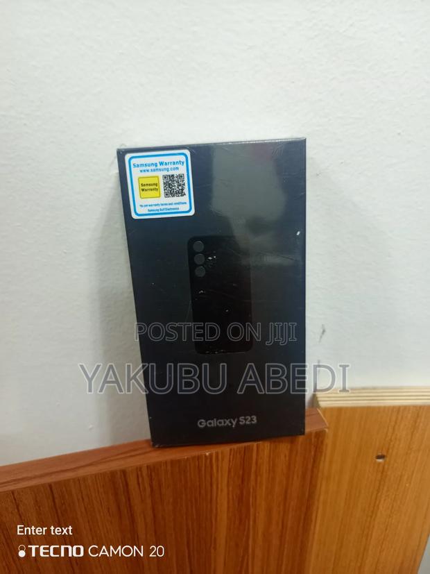 New Samsung Galaxy S23 256 GB Pink · Photo 1