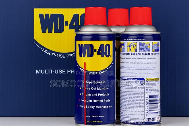 Wd-40 Multi-Use Lubricant Spray Loosens Rust, Protects Cleans 330ml · Photo 2