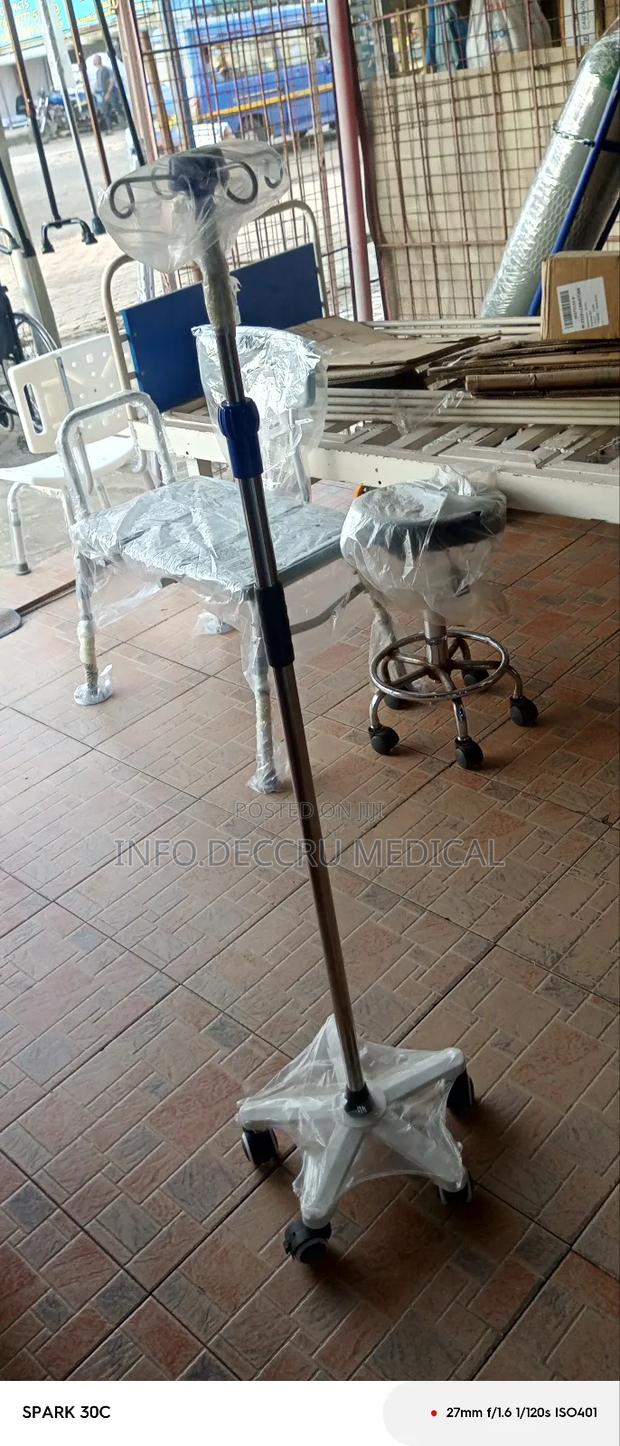Infusion Stand (Drip Stand) · Photo 2