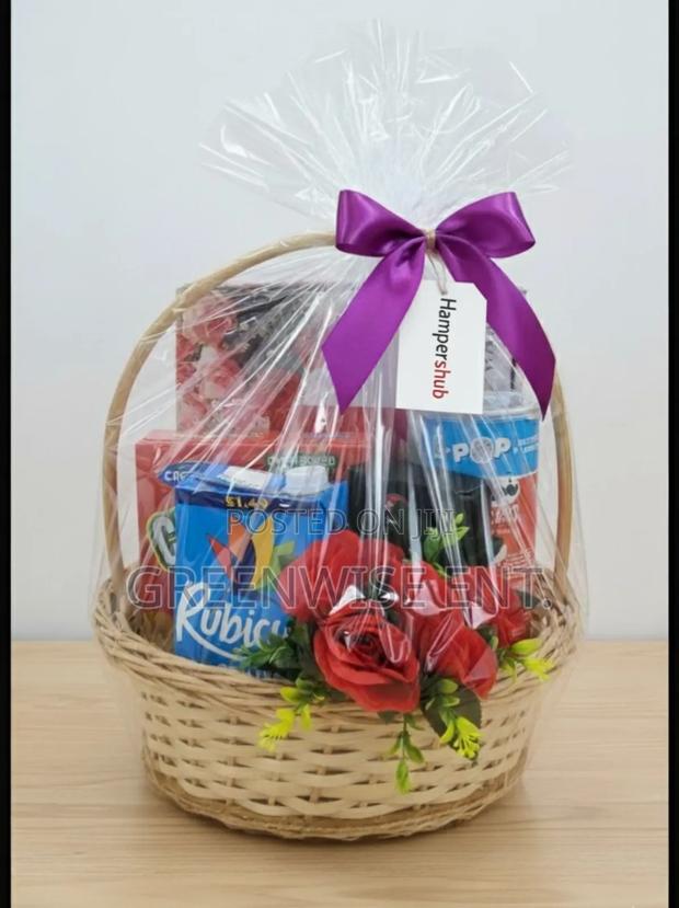 Delightful Everyday Essentials Gift Hamper - Perfect For Any Occasion