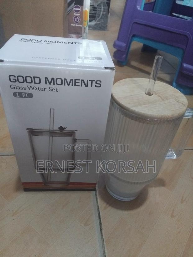 High Quality Glass Water With Glass Straw · Photo 2