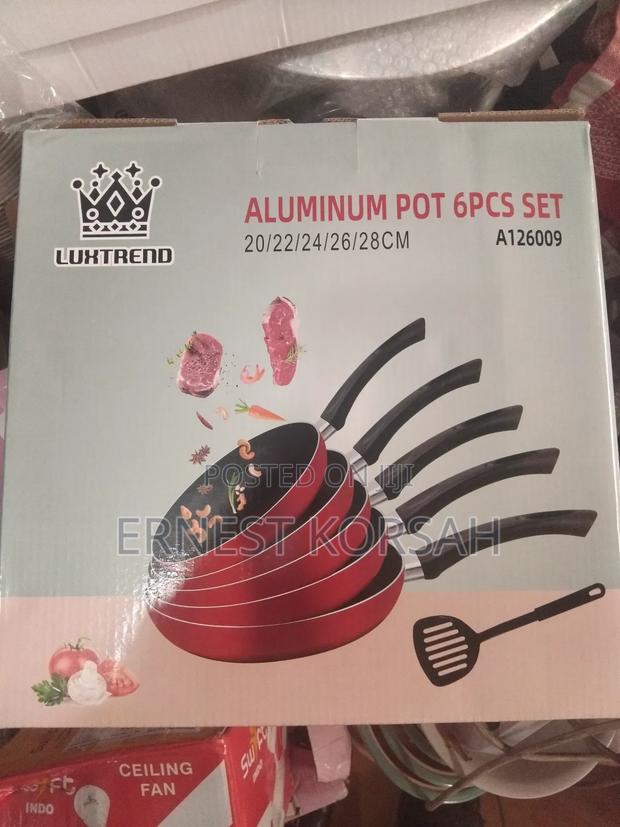 6pcs Aluminium Non Stick Frying Pan Set · Photo 2