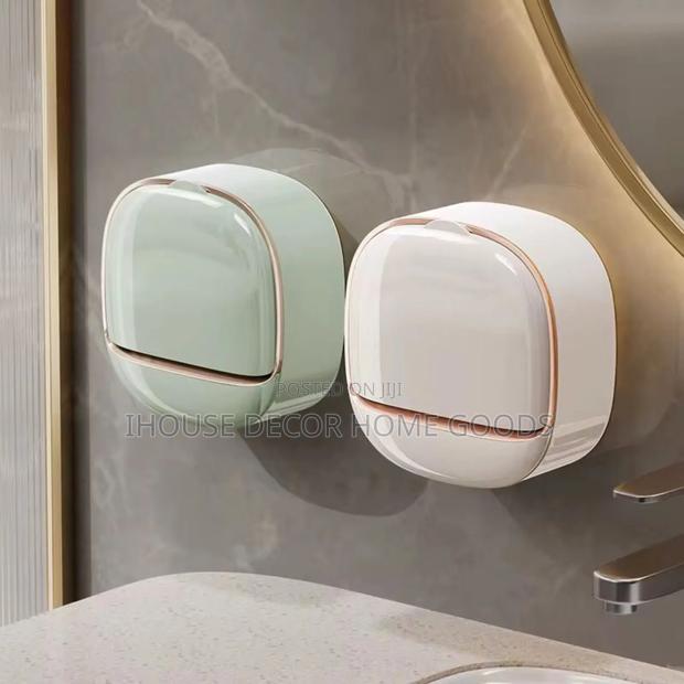 Self Adhesive Soap Dish photo 2