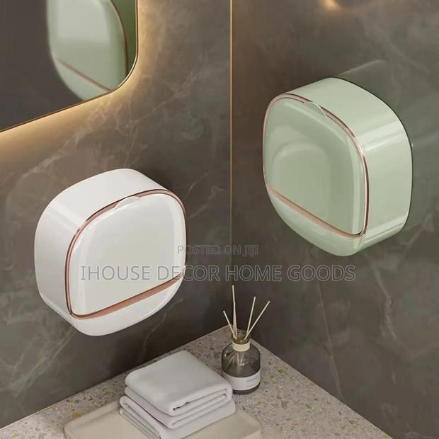 Self Adhesive Soap Dish photo 3