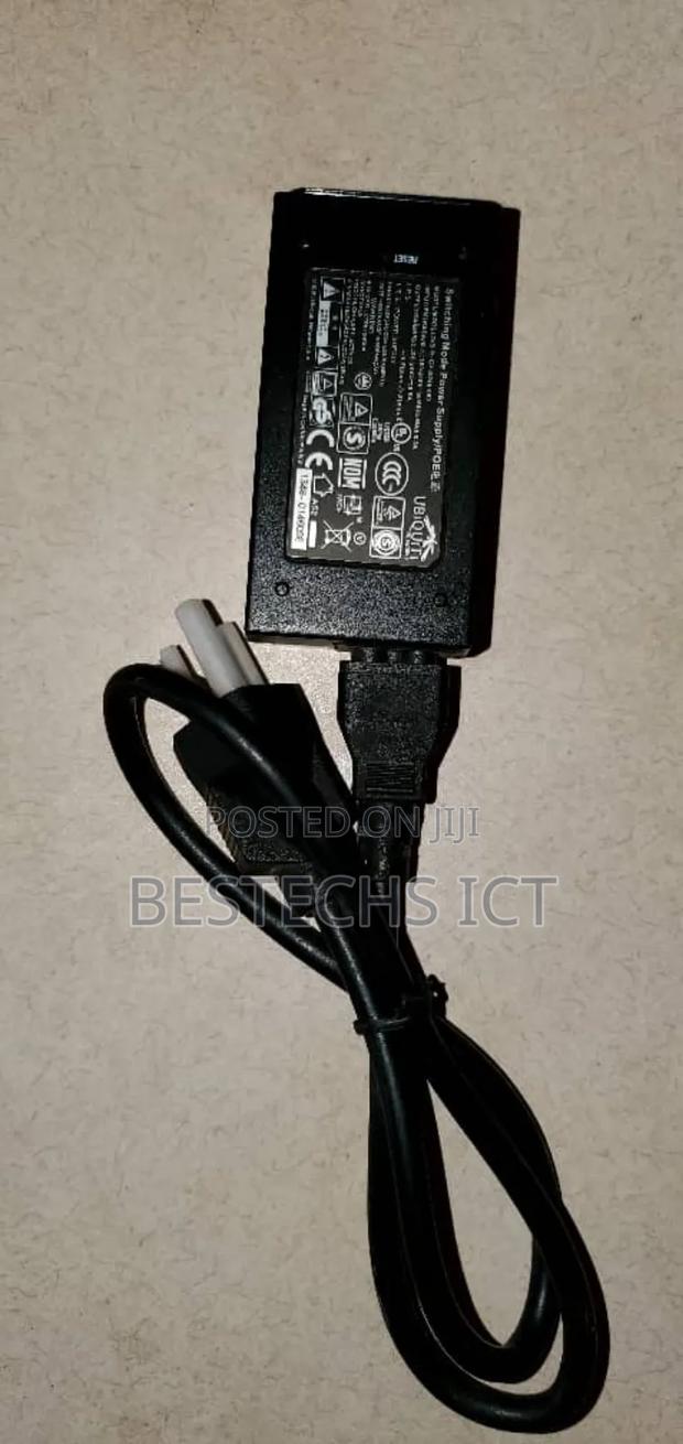 New Original Ubiquiti Networks 24v Poe Power Adapter Isp · Photo 4