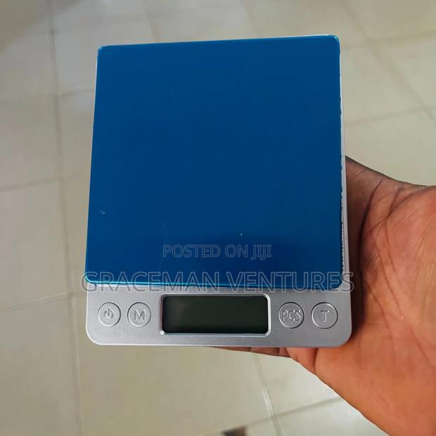 0.1 to 3000g Kitchen Scale