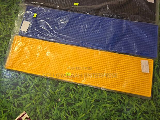 Non Slip Spill Mat (Bar Mat) 60 X 15 Cm photo 2