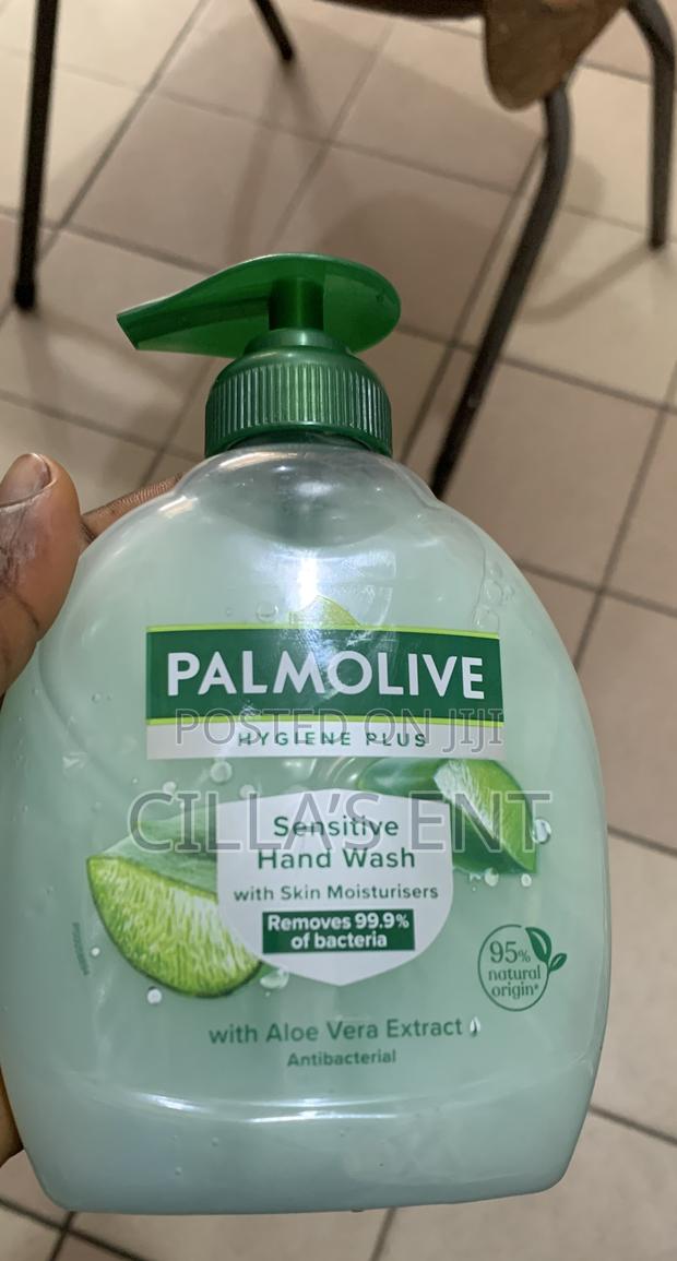 Palmolive Hand Wash · Photo 3