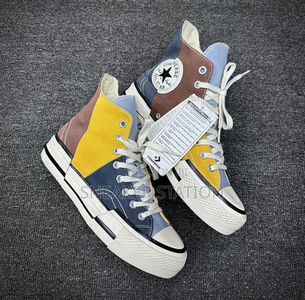 Converse Chuck 70 High Tops Sneaker · Photo 3