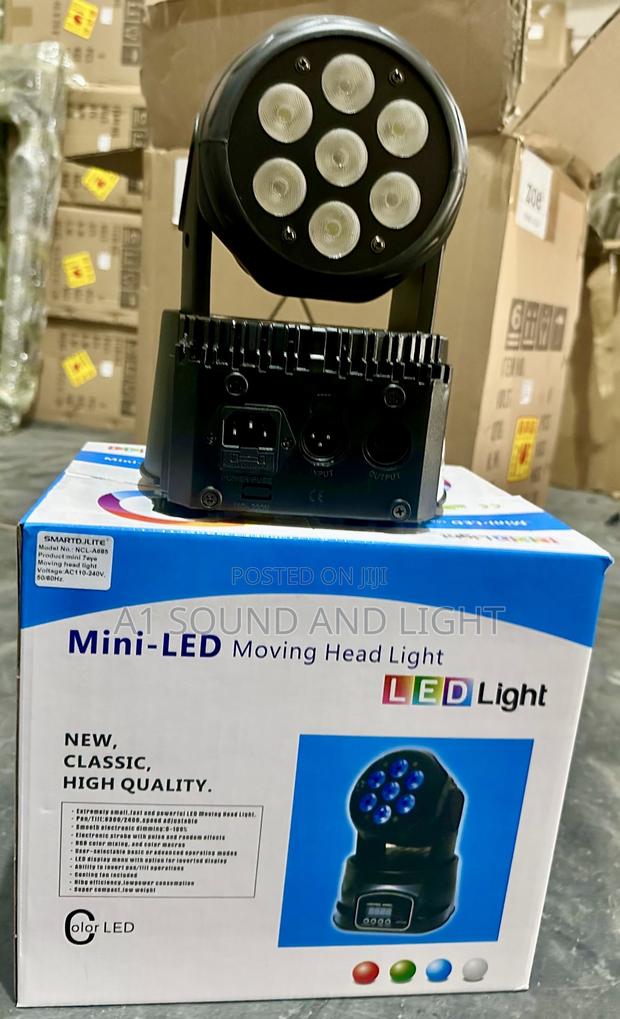 7 Eyes Led RGBW Moving Head Light · Photo 3