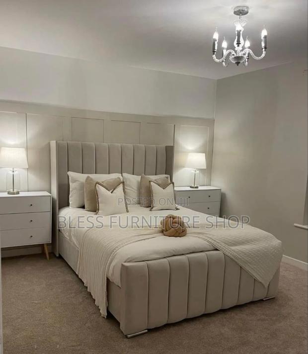 Off White Queen Size Bed Frame With Side Drawers · Photo 1