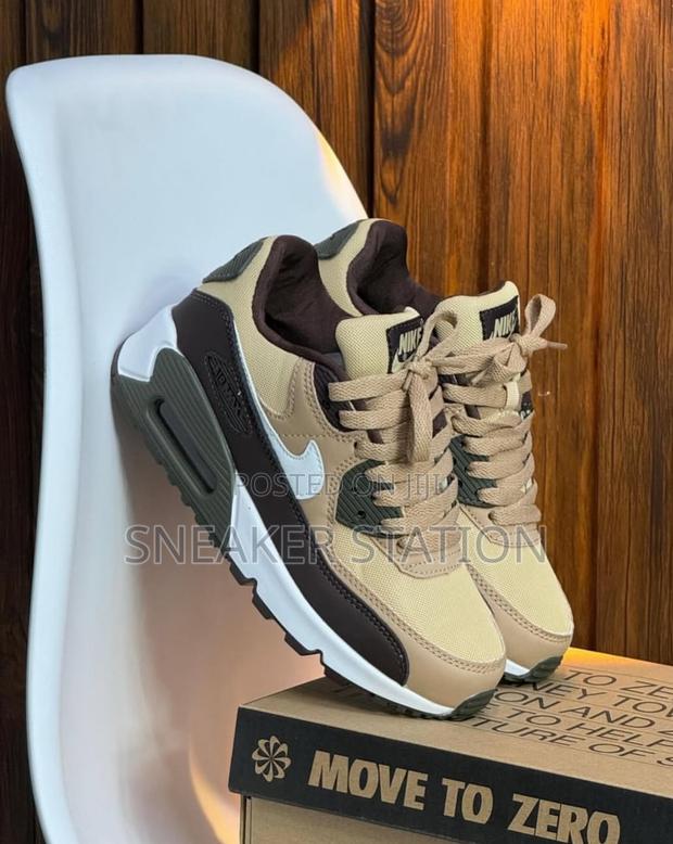 Nike Airmax 90 Brown/White · Photo 3