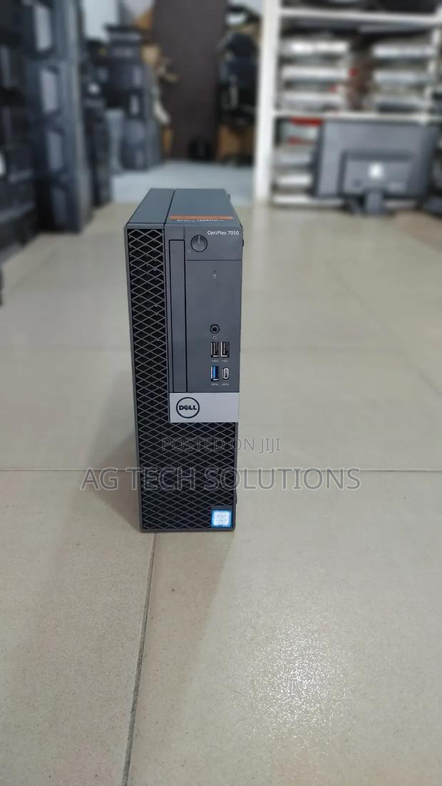 Desktop Computer Dell OptiPlex 7050 16GB Intel Core I7 SSD 512GB