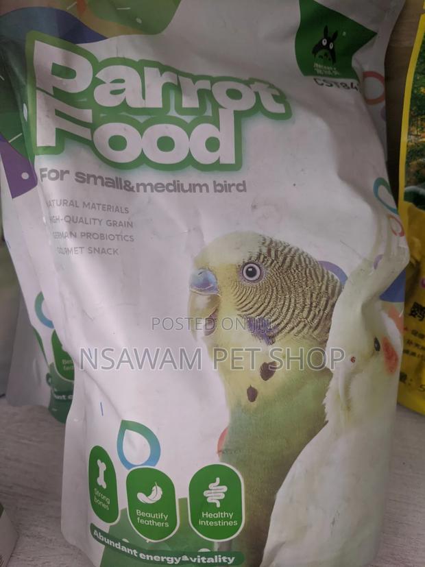 Parrot Food · Photo 4