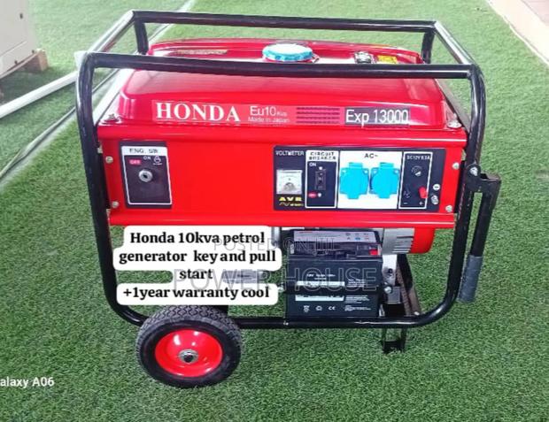 Ultra Gen Honda Petrol 10kva Generator Silent Honda Petrol 13000watt · Photo 2